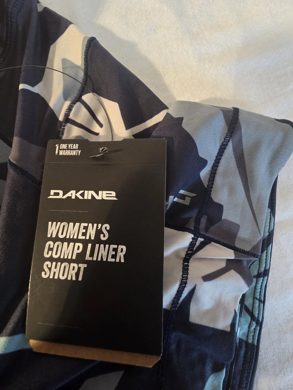 Dakine Women's Blue Black Tropical Crop Liner Biking Shorts